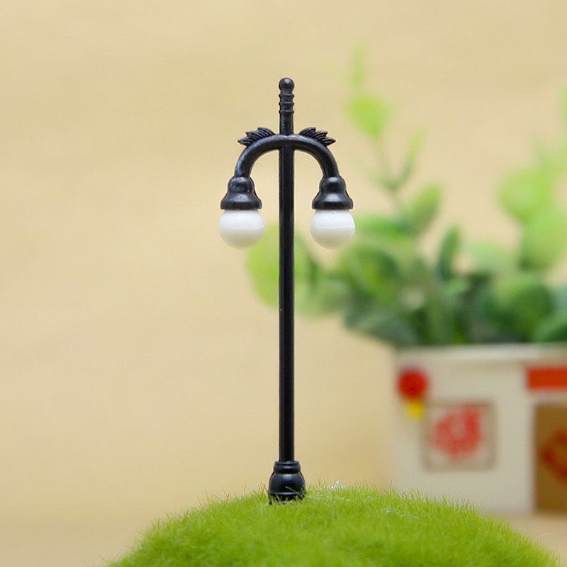 4Pcs Miniatures Road Light Mic - Bonsai Gardenia 评论和价格